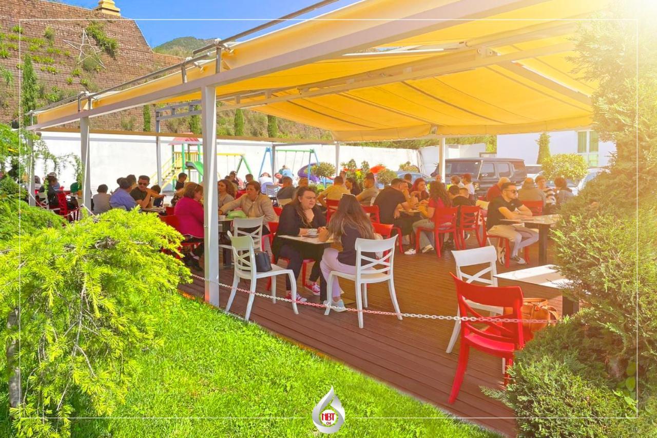 Nbt Hotel Reps Kukes ภายนอก รูปภาพ